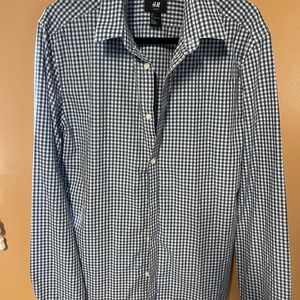 H&M Slim Fit Button down collared shirt